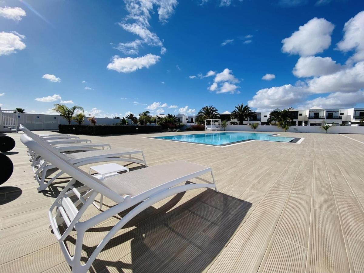 Senator 225 Lanzarote Apartment Коста Тегисе Екстериор снимка