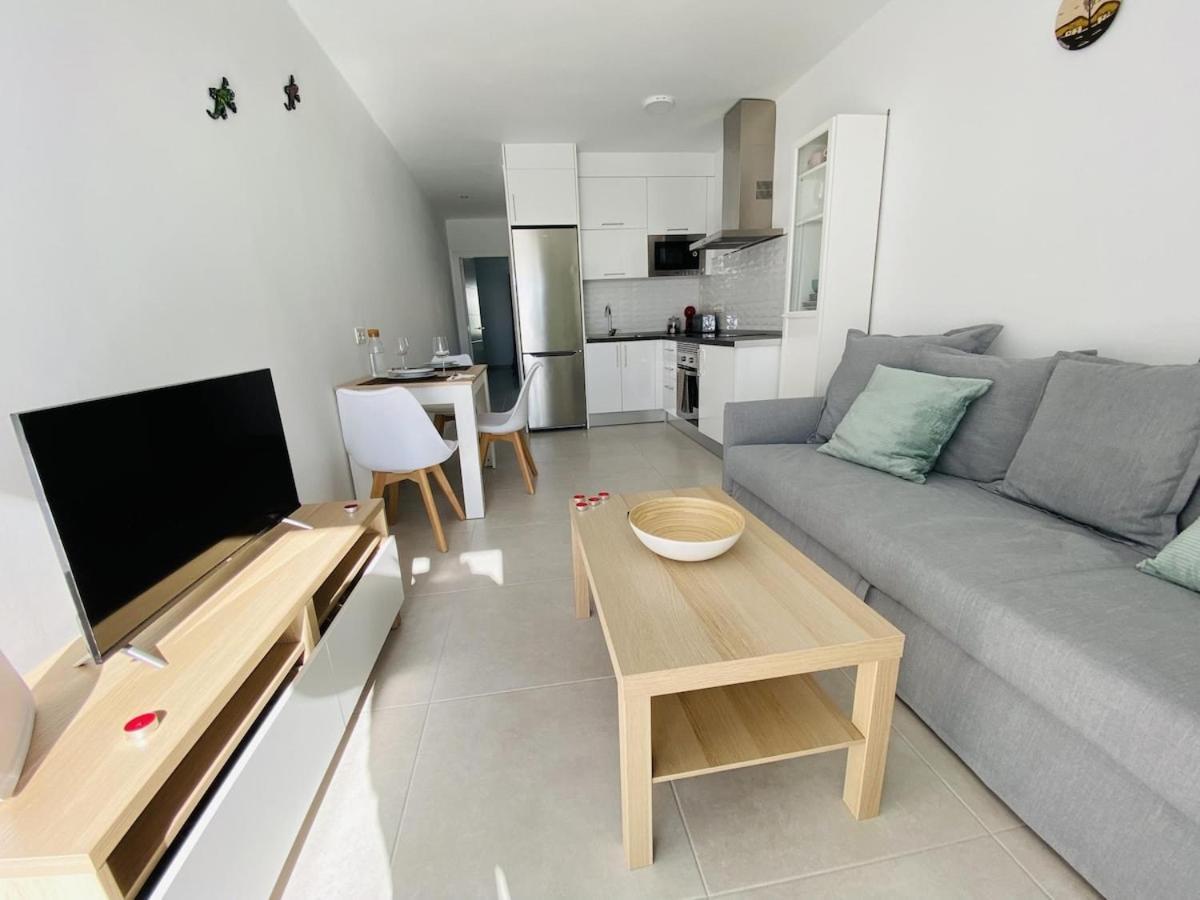 Senator 225 Lanzarote Apartment Коста Тегисе Екстериор снимка