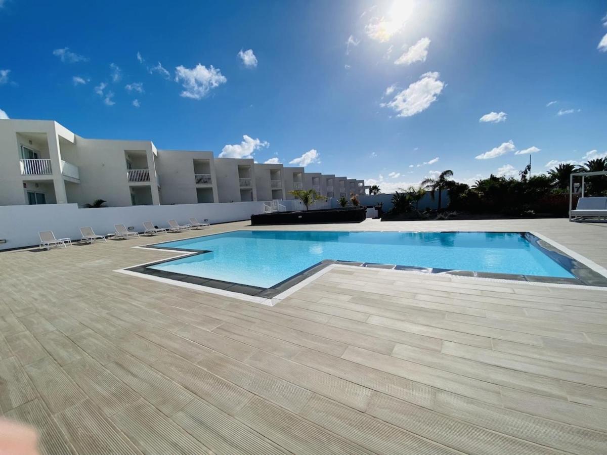 Senator 225 Lanzarote Apartment Коста Тегисе Екстериор снимка